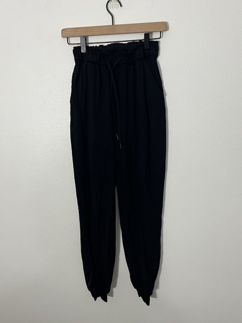Lululemon Stretch High Rise Jogger 28” Black Size 2